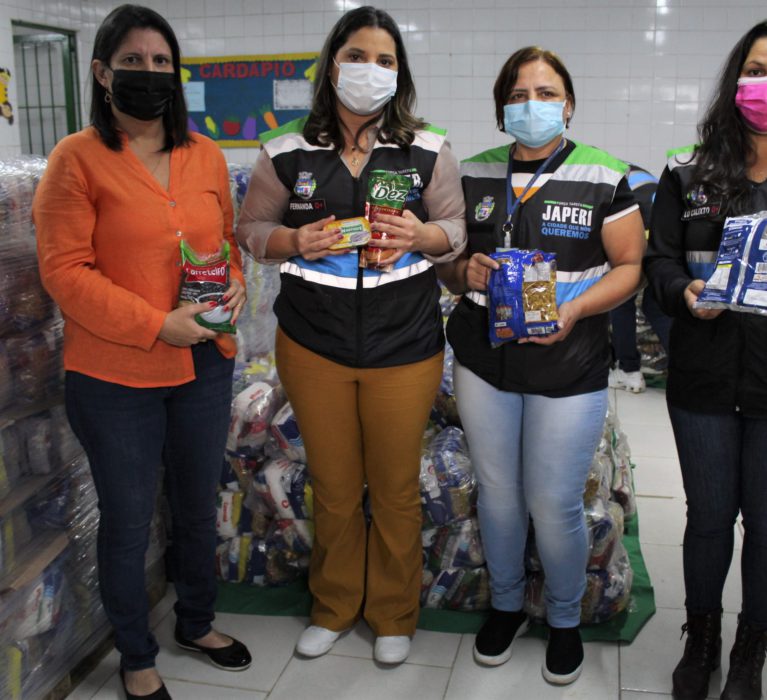 Prefeitura de Japeri entrega kits complementares de alimentação referente ao mês de agosto