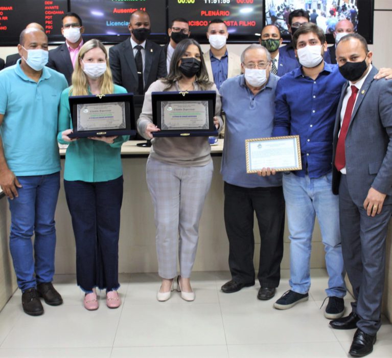 Prefeita Drª Fernanda Ontiveros recebe Título de Cidadã Japeriense na Câmara Municipal