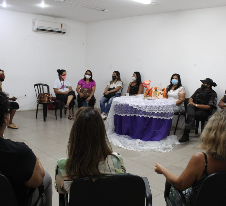 Roda de conversa marca Dia Internacional da Não Violência Contra a Mulher