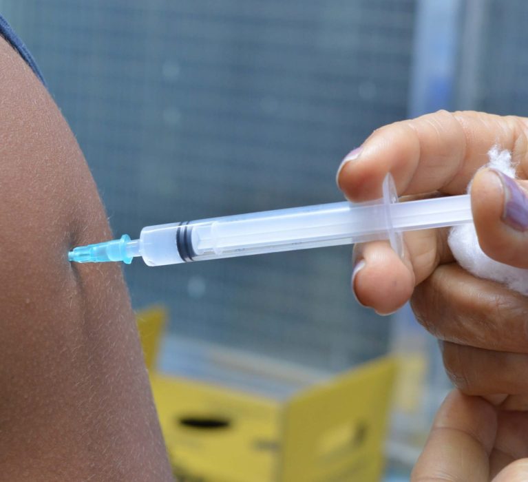 Mobilização da Saúde atende moradores de Teófilo Cunha e Santa Terezinha