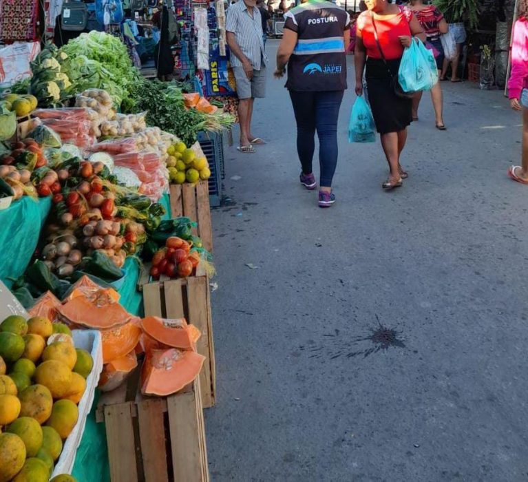 Feira de Engenheiro Pedreira resiste aos tempos e aos sacolões e supermercados