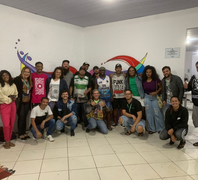 Biblioteca Municipal Carlos de Souza recebe o Projeto #ESTUDEOFUNK