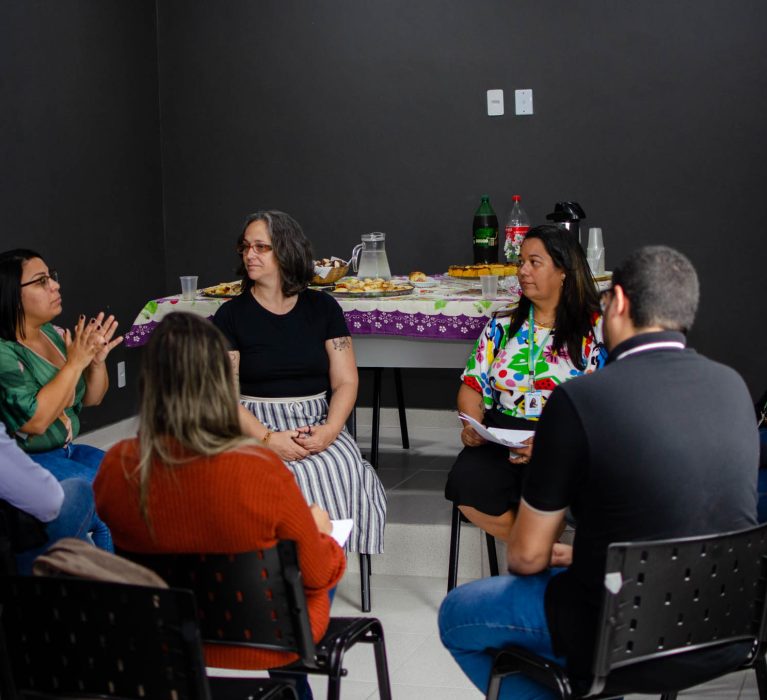 Estado do RJ promove reunião técnica para gestão de resíduos nas escolas de Japeri