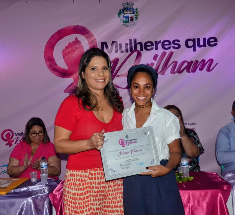 Prefeitura de Japeri homenageia dezenas de mulheres