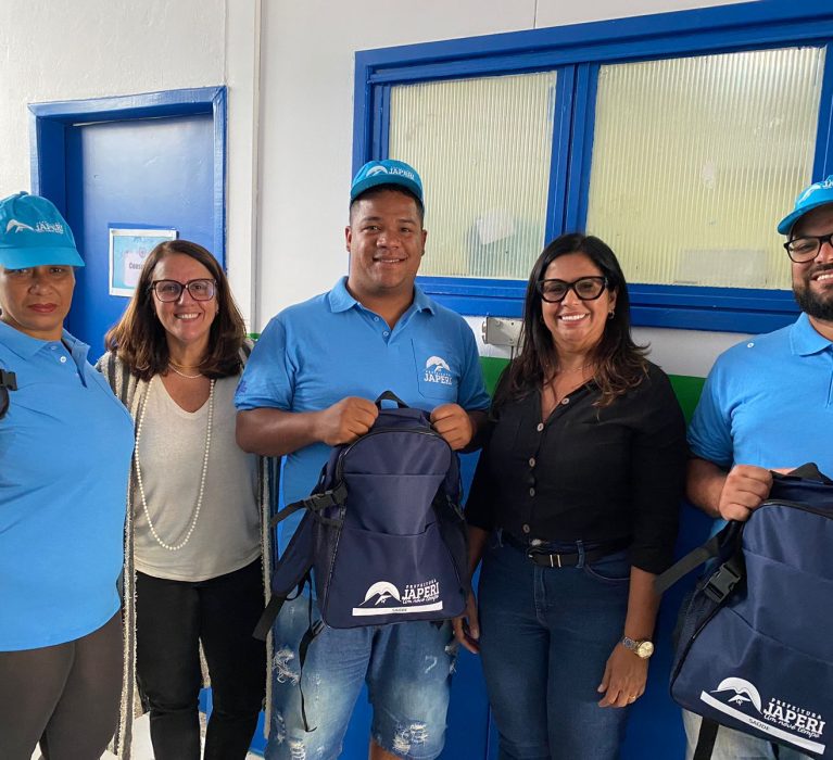 Prefeitura de Japeri entrega kits de uniforme à Agentes Comunitários de Saúde