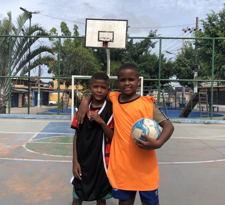 Treino de futsal movimenta a quadra do Mucajá