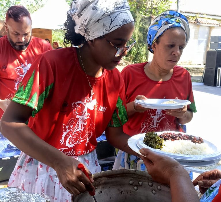 Festa de São Jorge com muito axé e animação, em Japeri