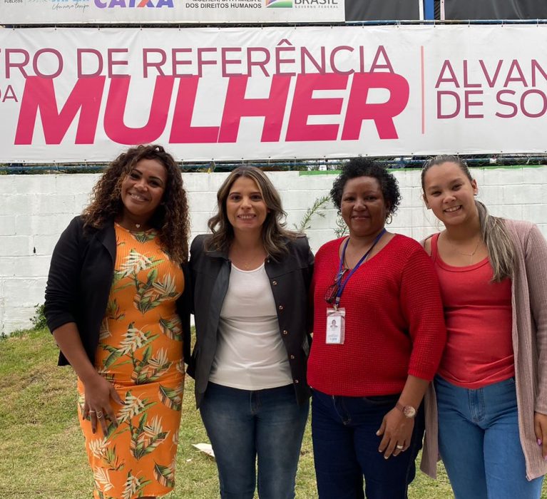 Centro de Referência de Atendimento à Mulher recebe visita do executivo
