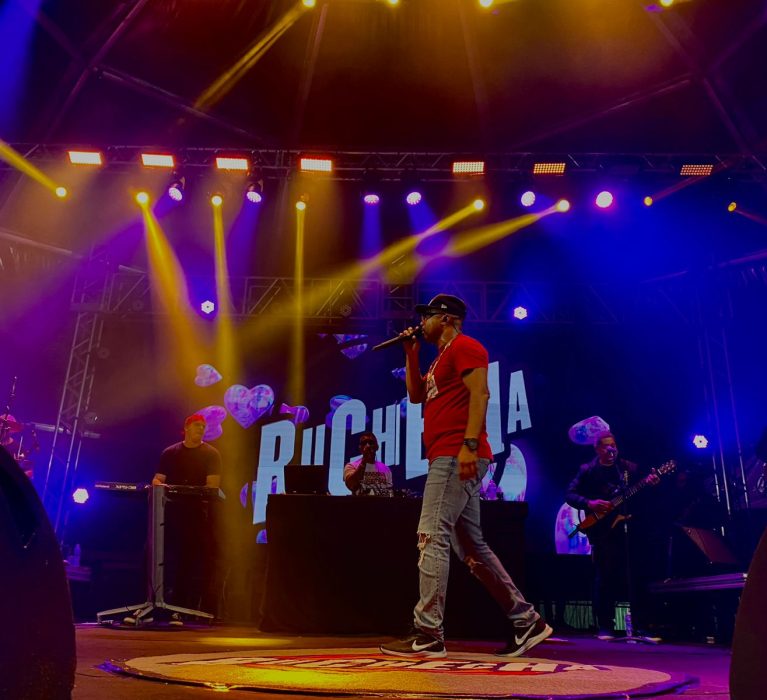 Buchecha e Lexa encerram semana de shows em comemoração ao aniversário de Japeri
