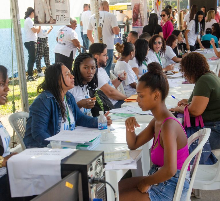 Em sua 5° edição, o Prefeitura em Movimento atendeu centenas de pessoas no Delamare