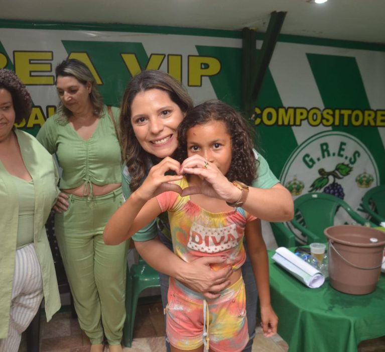 Carnaval 2024: sambas enredos em homenagem a Japeri são apresentados na Império da Uva