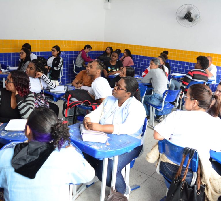 Moradores de Japeri realizam curso de Assistente Administrativo pela Firjan/SENAI 