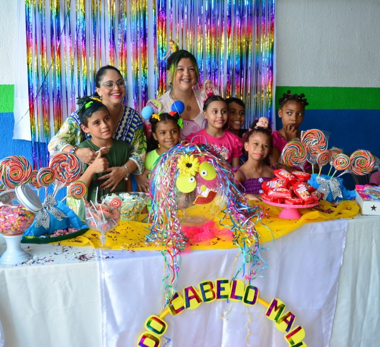 Dia do Cabelo Maluco agita o Centro de Reabilitação Infantil