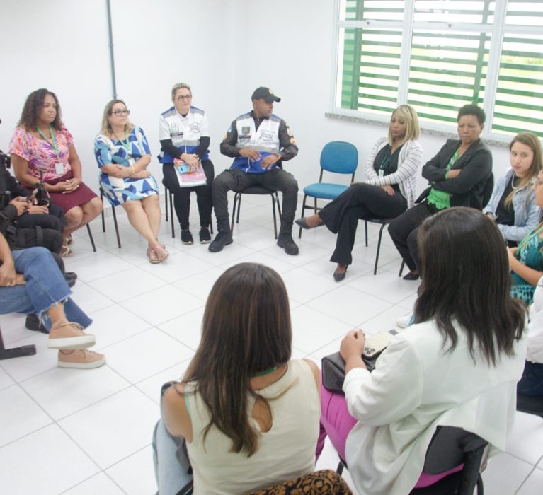 Centro de Referência de Atendimento à Mulher promove Café de Rede