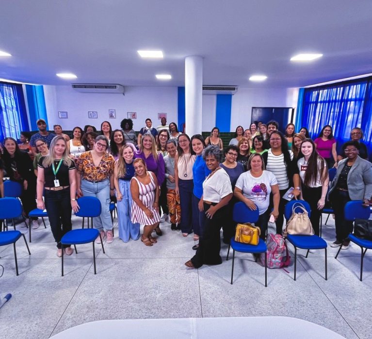 Educadores participam de formação sobre inclusão e acessibilidade no cotidiano escolar