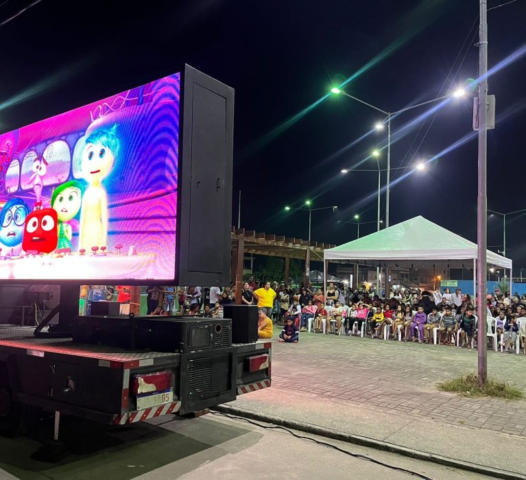 Prefeitura realiza Cinema na Praça com exibição do filme “Divertidamente”