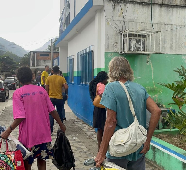 Prefeitura Realiza Abordagem Social na Praça Vereador Wendel Coelho