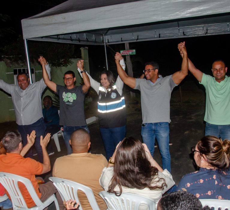 Prefeitura entrega obra de drenagem e pavimentação no bairro Mucajá