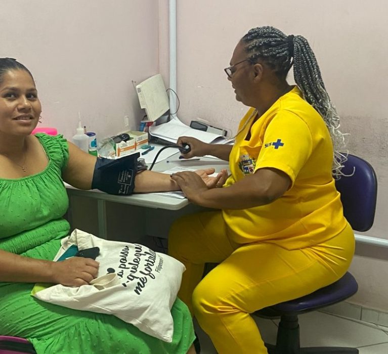 Outubro Rosa na Casa da Mulher de Japeri
