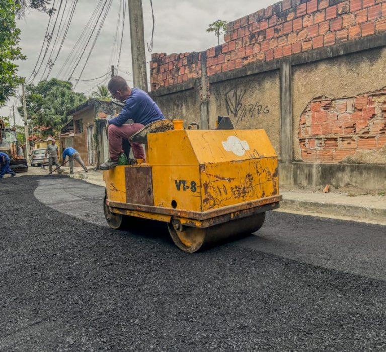 Obras de recuperação de ruas nos bairros Beira Rio e Chacrinha entram em fase final