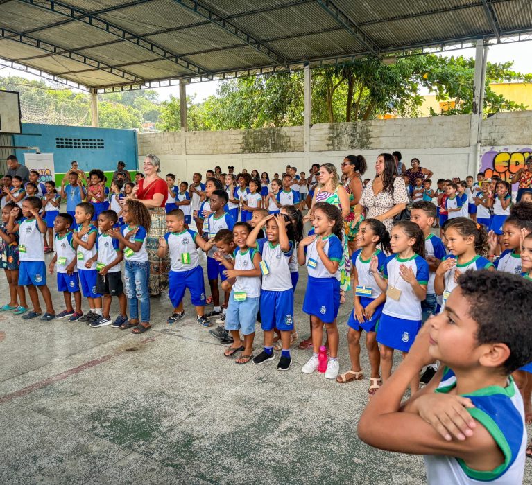 Alunos de escolas municipais de Japeri vivenciam arte e música no projeto “Sinta o Som”