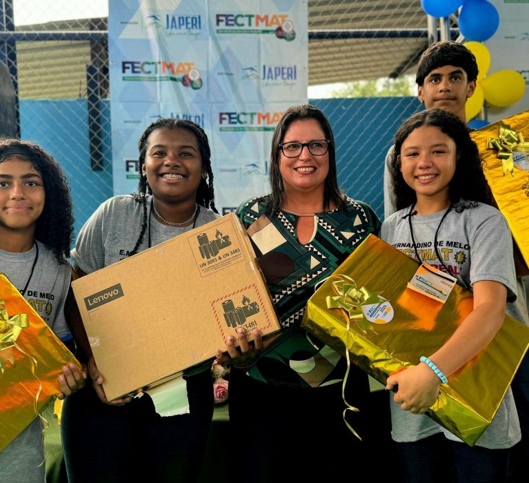 Alunos de Japeri são premiados na Feira de Ciências, Tecnologia e Matemática