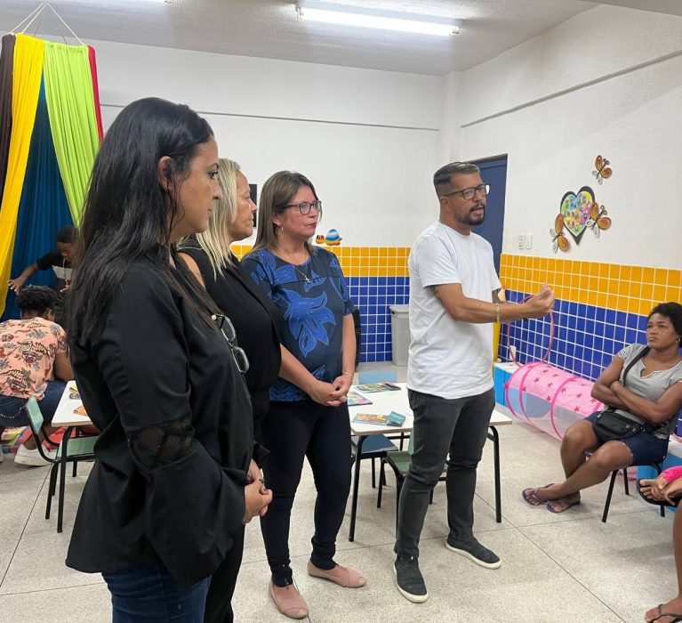 Secretária de Educação inaugura oficialmente Centro Multidisciplinar em Japeri