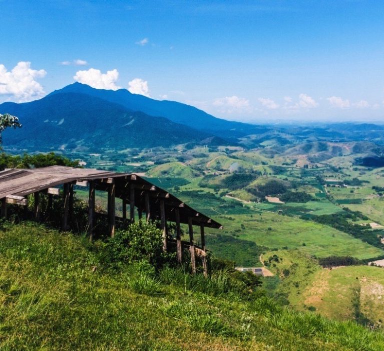 Inscrições Abertas para Trilha Ecológica Gratuita no Pico da Coragem, em Japeri