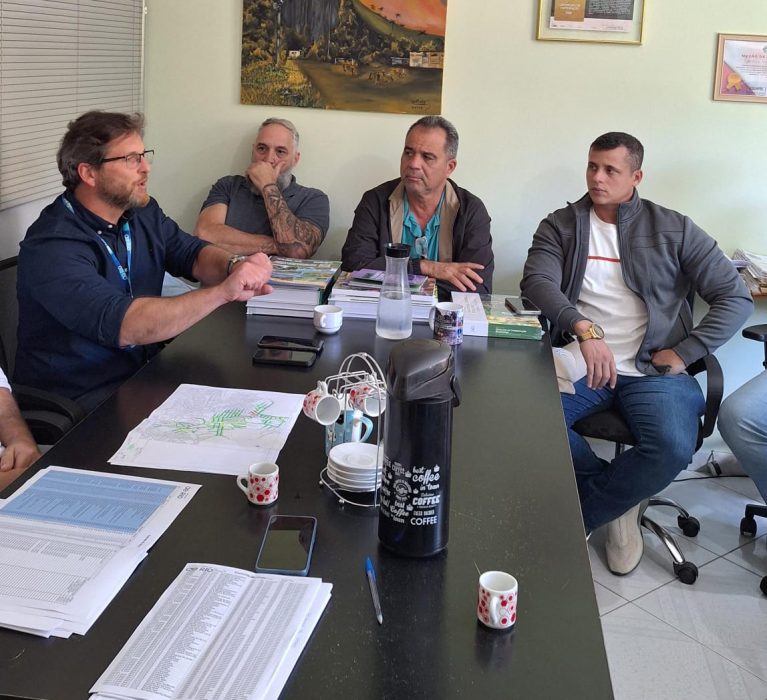 Prefeitura de Japeri busca soluções com a Águas do Rio para resolver transtornos com obras 