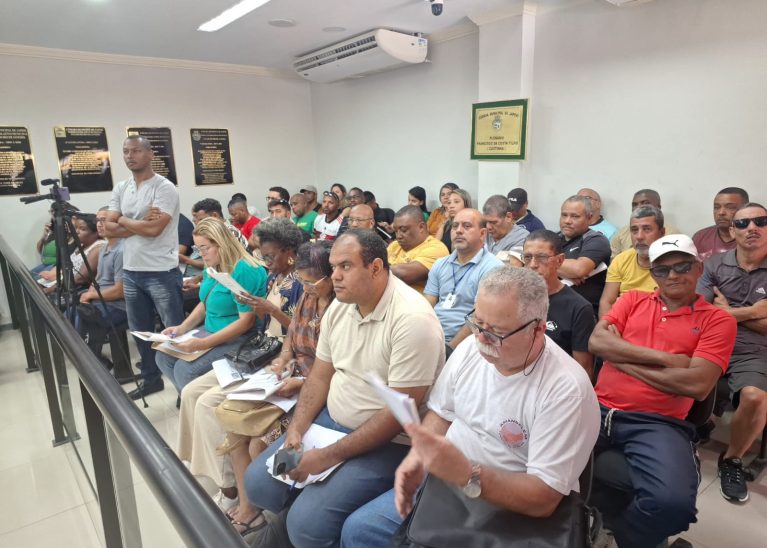 Audiência Pública reúne sociedade civil, vereadores e representantes da Prefeitura