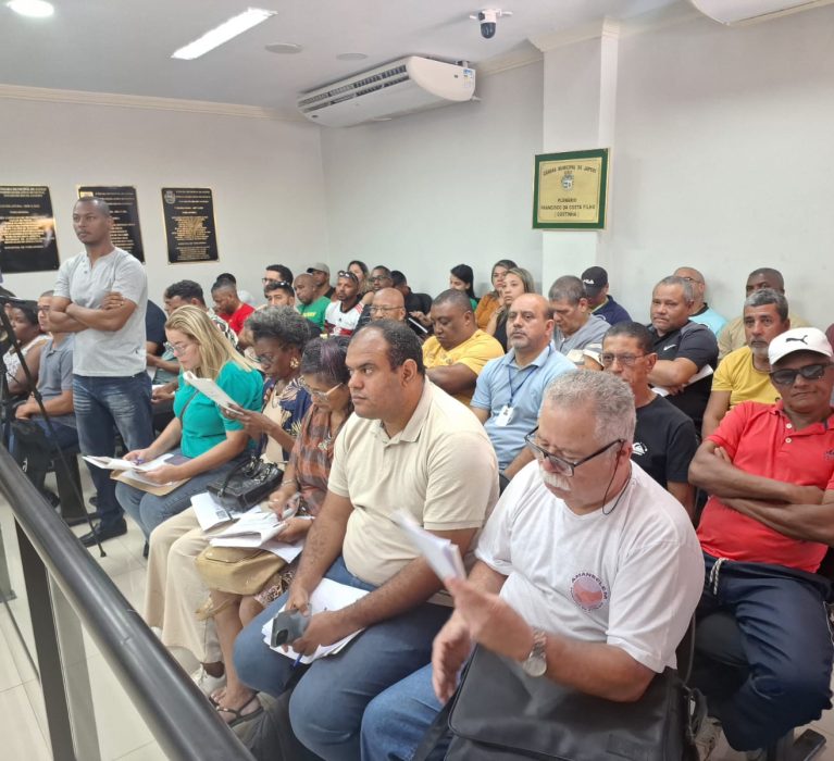 Audiência Pública reúne sociedade civil, vereadores e representantes da Prefeitura