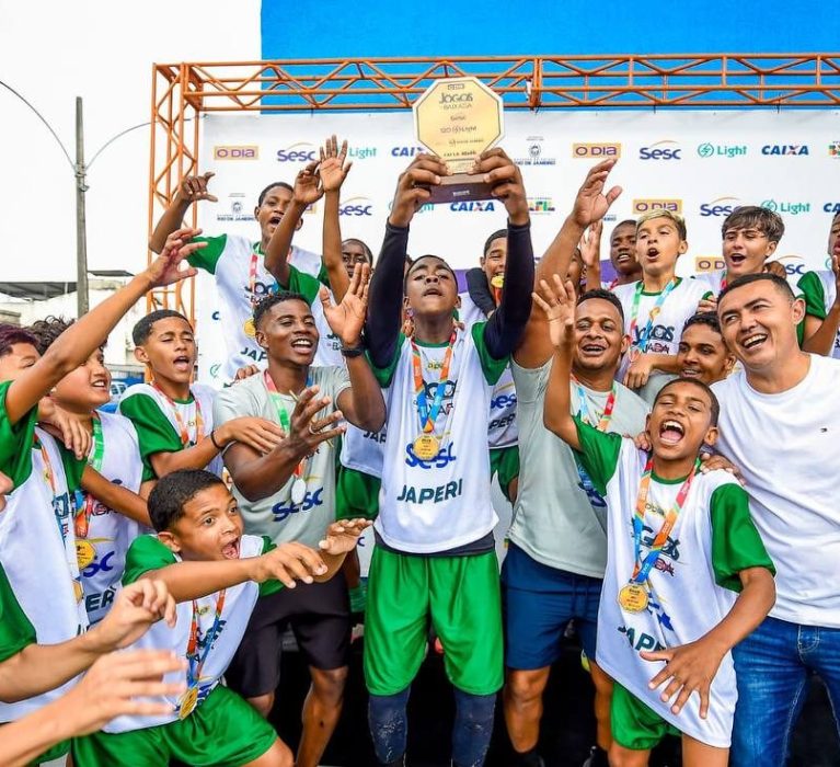 Ouro duplo: Japeri conquista vitória no futebol e natação e encerra os jogos da baixada 2025 com conquistas históricas