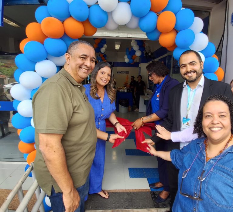 Lotérica Mega CRED é reinaugurada em Japeri com presença da prefeita