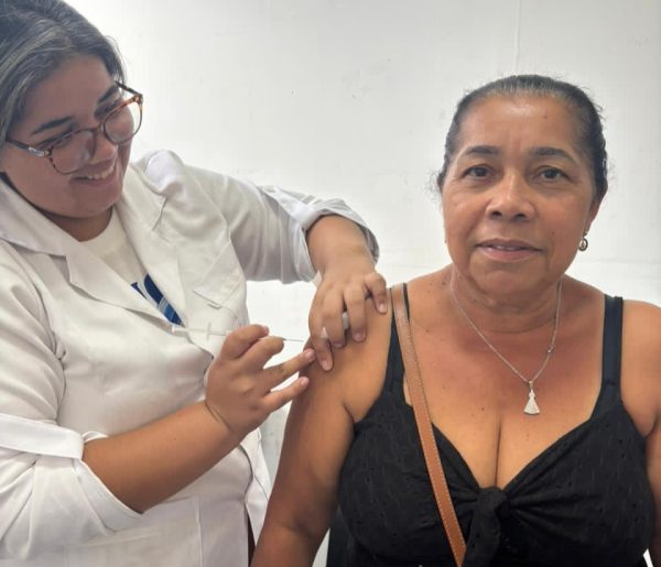 Dia D de Vacinação em Japeri tem grande participação da população