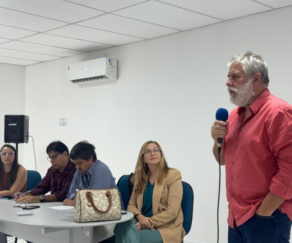 Oficina Comunitária debate desafios urbanos e habitacionais em Japeri