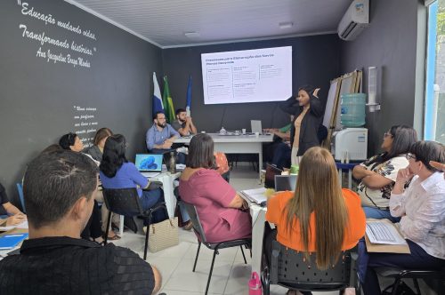 Japeri sedia oficina regional sobre elaboração dos Planos Municipais Decenais de Educação