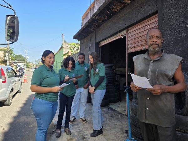 Prefeitura conscientiza borracharias e oficinas sobre descarte correto de resíduos
