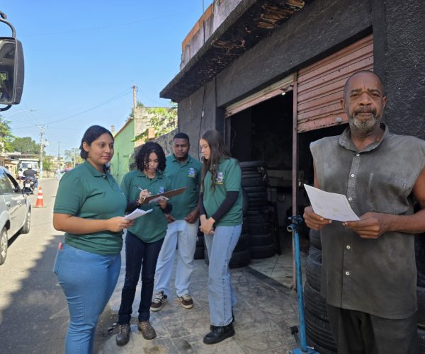 Prefeitura conscientiza borracharias e oficinas sobre descarte correto de resíduos
