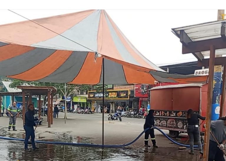 Praça Wendel Coelho recebe serviços contínuos de limpeza e conservação